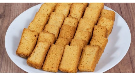 Crispy Toast, Packaging Type : Red-brown for Eating Purpose