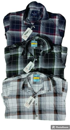 Checked Collar Neck Shirts, Sleeve Style : Full Sleeve, Gender : Male