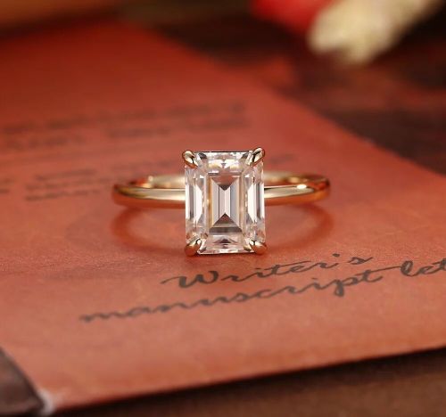 925 Sterling Silver and Moissanite Diamond Engagement Ring For Anniversray Gift