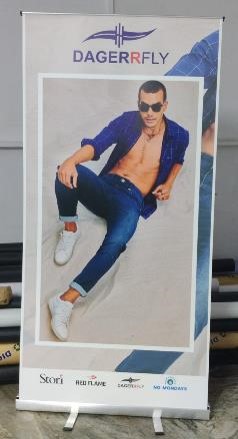 Promotional Aluminium Roll Up Banner Standee, Shape : Rectengular