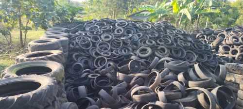 Tyre scrap, Packaging Type : Black for Making Crumb Rubber, Recycle