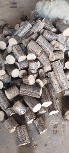 Hard Organic Sawdust groundnut Nexgen biomass briquettes