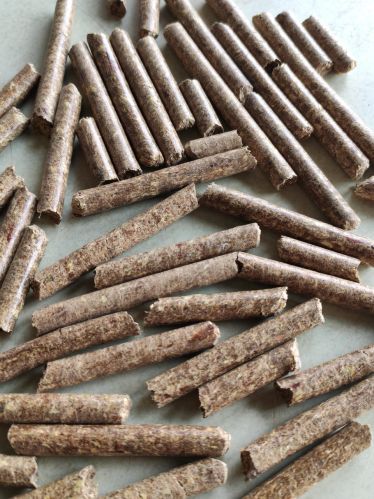 Wood Pellets, Packaging Type : Brown for Burning, Heating