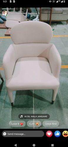 Plain Polished Dining Chairs, Packaging Type : Creamy