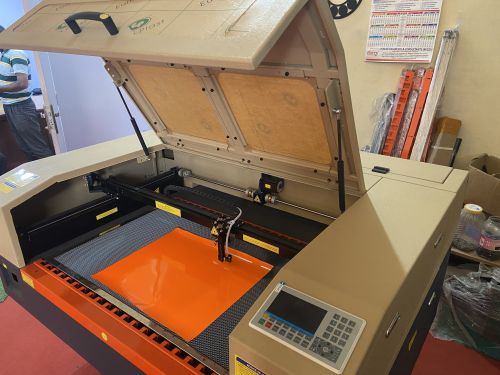 Automatic Coated Mild Steel co2 laser cutting machine for Industrial