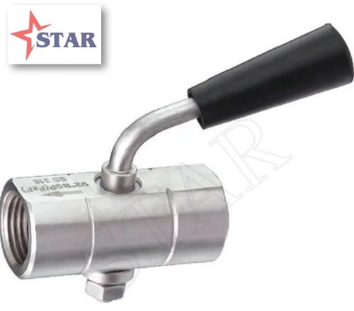 Gauge Cocks, Packaging Type : Grey, Silver