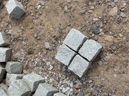 Natural Cobblestone 4x4x4
