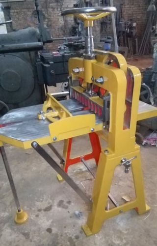 Coated Mild Steel Paper Cutting Machine, Color : Yellow for Industrial
