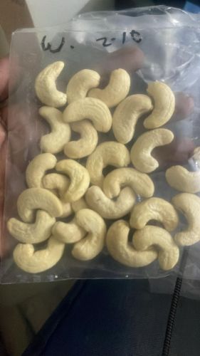 Steamed w210 Cashew Nut, Brand Name : Natures Crates, Moisture : 5%