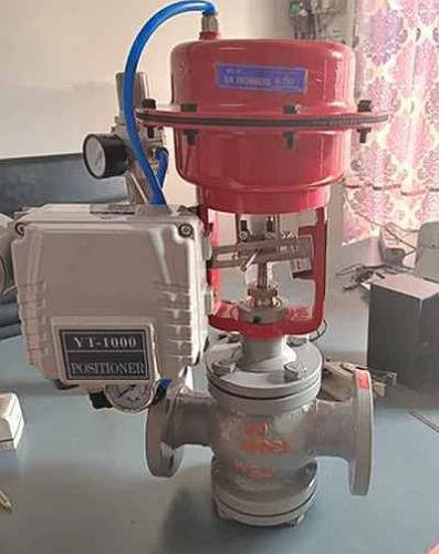 Carbon Steel Flanged Flow Control Valve, Automation Grade : Automatic
