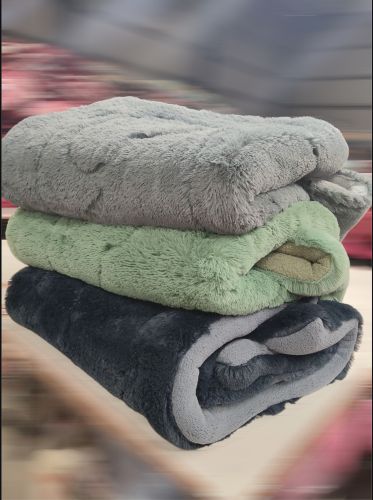 Quilts, Technics : Handloom for Hotel Use, Home Use