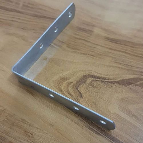 Galvanized Iron L Bracket, Thickness : 2 Mm - 5 Mm