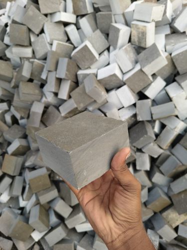 Non Polished Grey Natural Cobblestone 4x4x4 Cm, 6x6x6 Cm