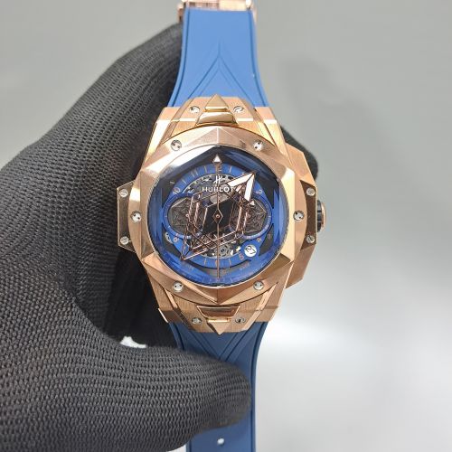 Hublot Big Bang Unico Sang Bleu II 45mm Rose Gold Blue Dial Blue Rubber Strap Swiss Watch