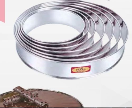 Polished Silver Stainless Steel Flair Cake Ring