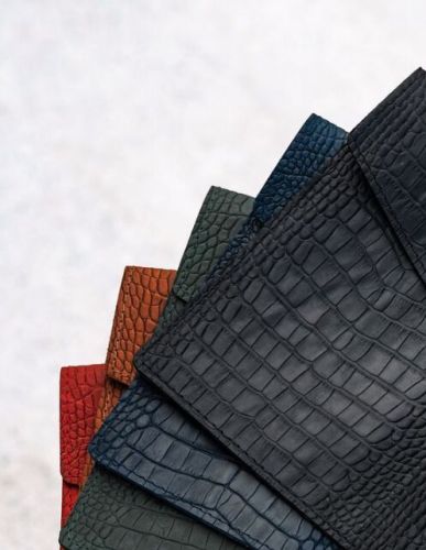 Premium Leather Organizer, Closure Type : Zipper