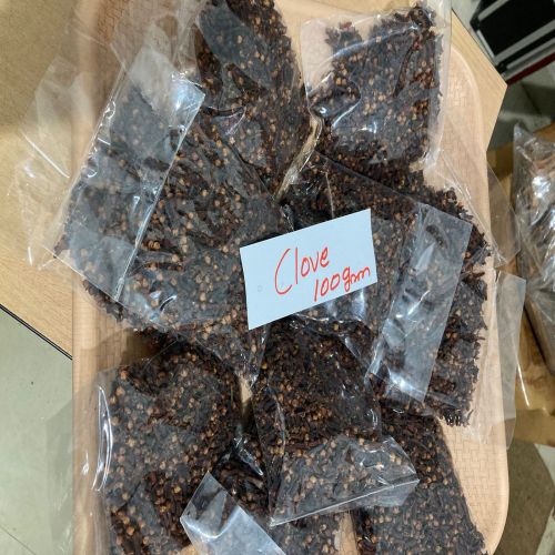 Brown Whole Clove, Speciality : Rich Aroma, Long Shelf Life