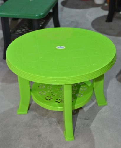 Green Round Plastic Coffee Table, Brand Name : Nilachal