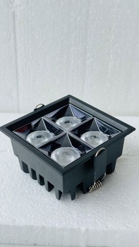 Aluminium Big Lazer Electric LED Square Light for Indoor Lightining