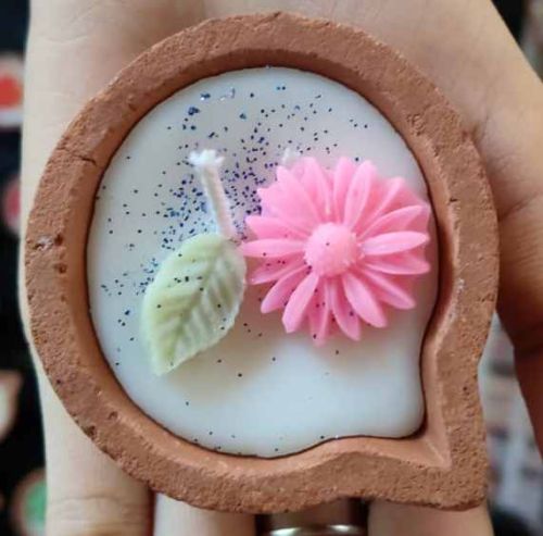 Flower Shape Terracotta Vanilla Bliss Candle