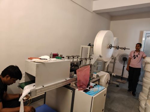 Stainless Steel Sanitary Napkin Making Machine, Color : Silver