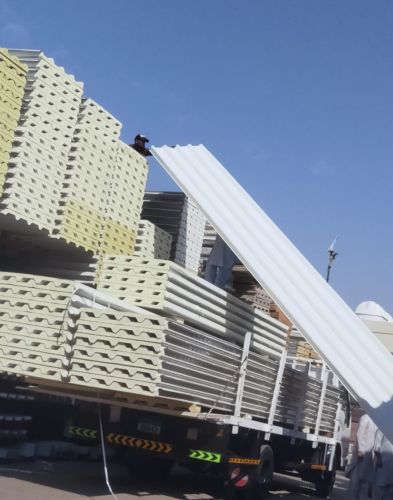 Plain Polished Sandwich Panels, Color : Grey Silver for Roofing Use