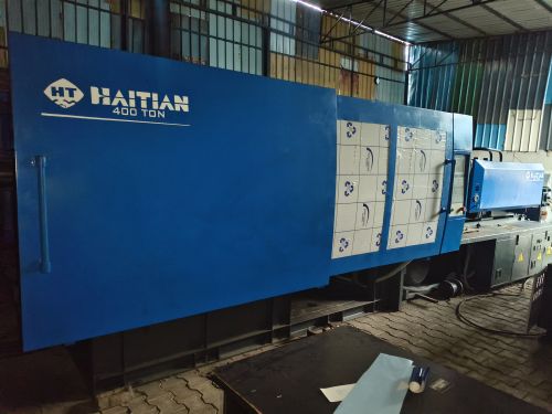 Metal plastic injection moulding machine