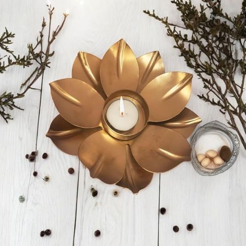Polished Brass Lotus Candle Holder, Color : Gold for Home Decor