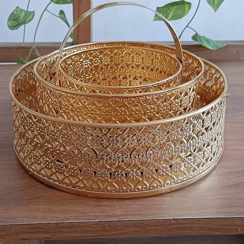 Brass Round Flower Basket Set, Color : Golden for Decorative Gifting