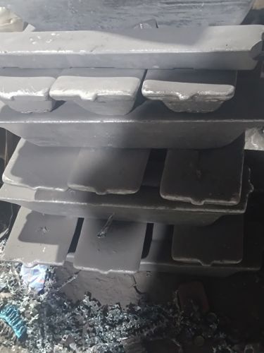 Zinc Alloy Ingot, Color : Silver For Industrial Applications