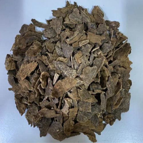 Agarwood, Color : Dark Brown, Form : Bark, Packaging Type : Pouch