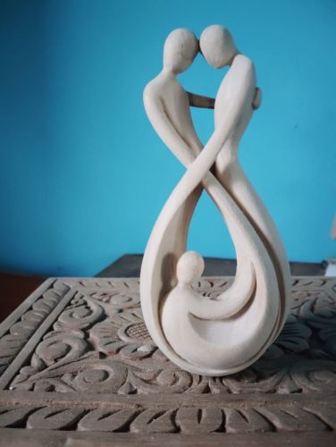 Plain Non Polsihed Modern Art Wooden Statue, Color : Creamy Antique