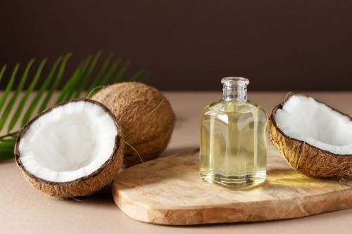 Coconut Oil, Color : White, Packaging Type : Bottle