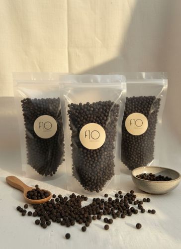Peppercorns Black Pepper Varies for Culinary Seasoning
