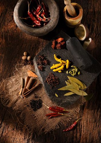 Organic Spices, Color : Brown, Form : Powder