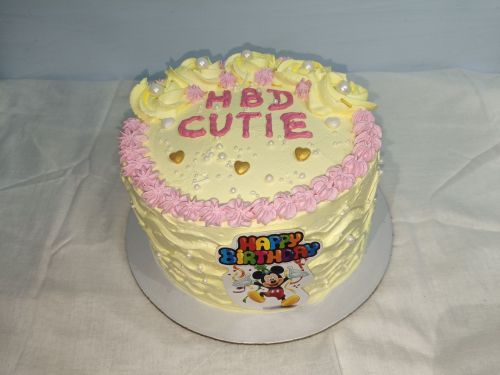 Fresh Cream Cakes, Color : Yellow Dessert, Snack, Celebration