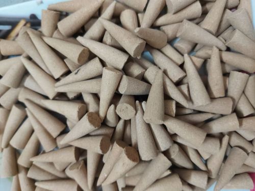 Raw Dhoop Cone, Color : Brown for Religious Purpose
