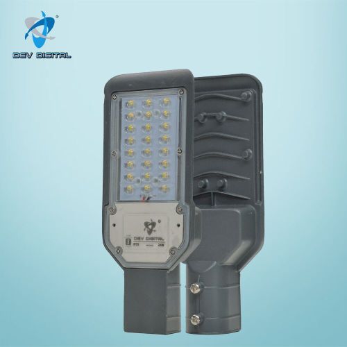 LED Electric Aluminum 24W Street Light, Brand Name : Dev Digital