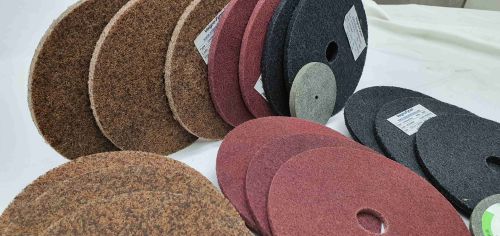 Non Woven Abrasive Valgro Wide Face Disc Cleaning Brush