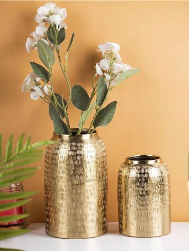 Metal Polished Embossed Flower Vase Antique for Decoration