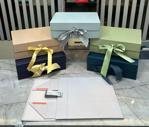 Rectangular Luxury Gift Hamper, Color : Multi Color