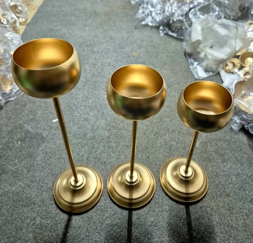 AR Industries Metal Plant Stand