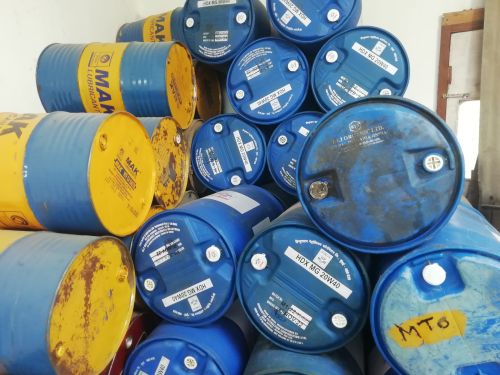 Plastic Drums Empty, Storage Capacity : 100-200ltr, 200-300ltr