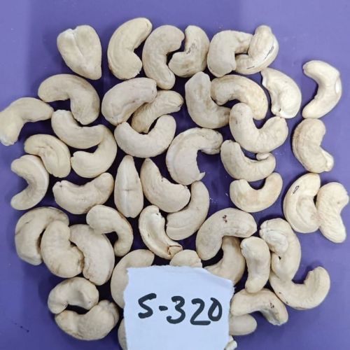 Raw S320 Cashew Nuts, Color : White, Creamy, Taste : Light Sweet