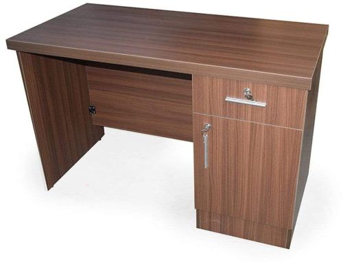 Polished Brown Wooden Office Table, Shape : Rectangular