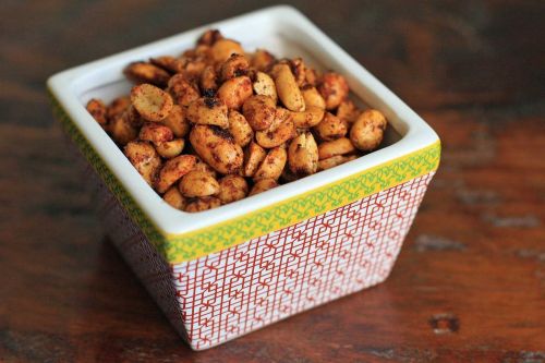 Mexican Masala Roasted Peanut, Color : Brown for Ready to Eat Snack