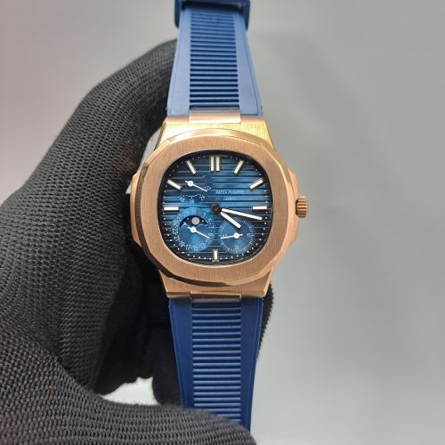 Patek Philippe Aquanaut Rose Gold Blue Dial Blue Rubber Strap Swiss Automatic Watch
