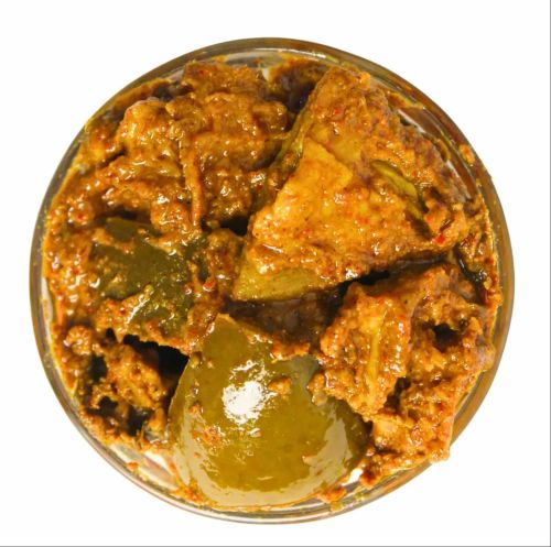 Spices Chunky Mango Pickle, Packaging Type : Jar for Condiment