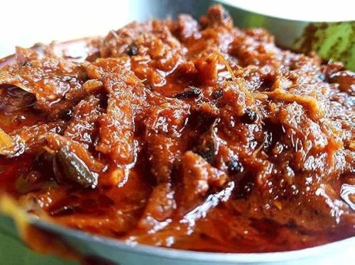 Red Chilies Kerala Style Chooda Fish Pickle, Packaging Size : 500gm