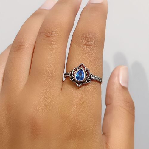 Lotus Stone Ring, Brand Name : Amalfa, Gender : Female